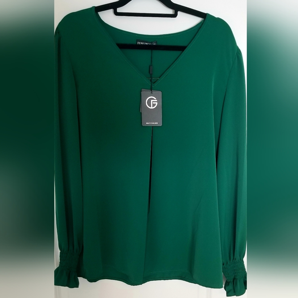 Women's Green Long Sleeve Blouse By Funlingo. Adds A Pop Of Color. Size XL